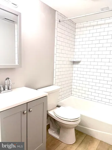 $2,700 | 653 Pine Street, Bristol, PA 19007