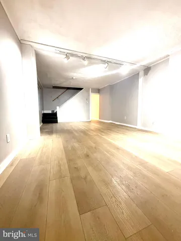 $2,700 | 653 Pine Street, Bristol, PA 19007