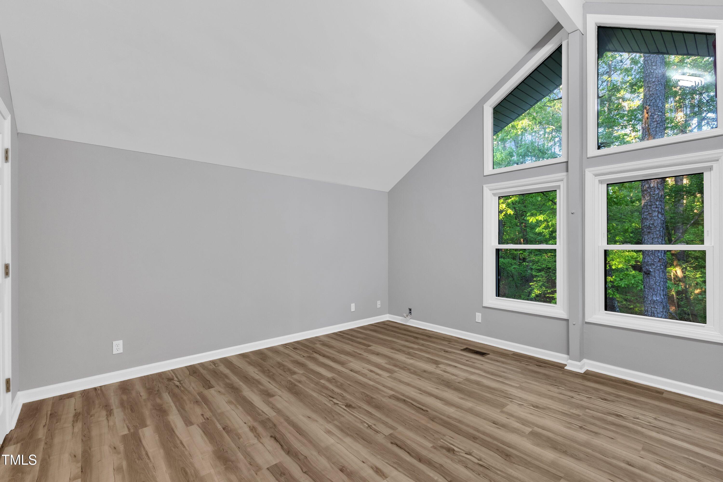 924 Lynn Road Durham, NC 27703 - Photo 22 of 33 26-924 Lynn Rd-33