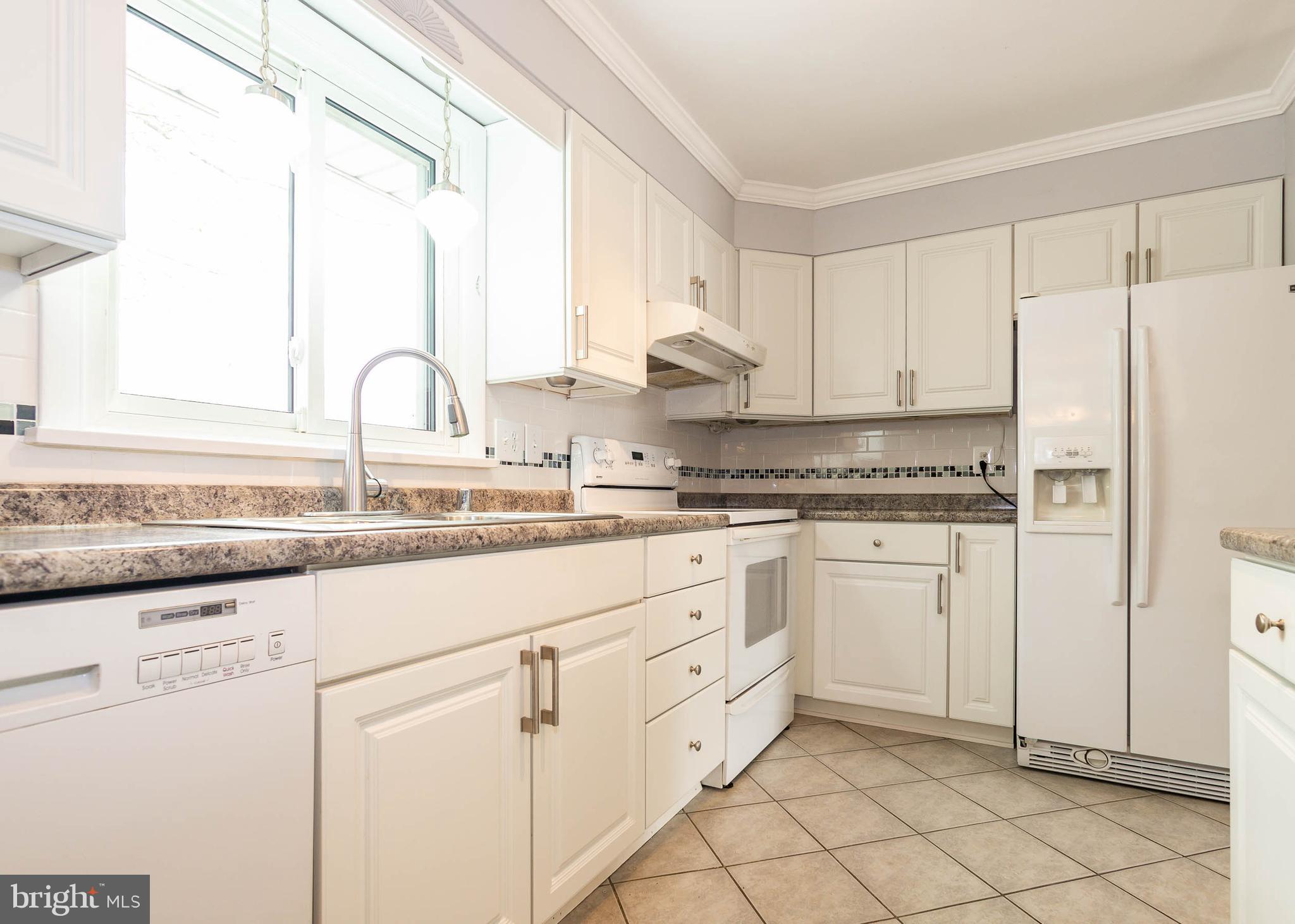 1222 Random Ridge Road Westminster, MD 21157 - Photo 5 of 50 Kitchen