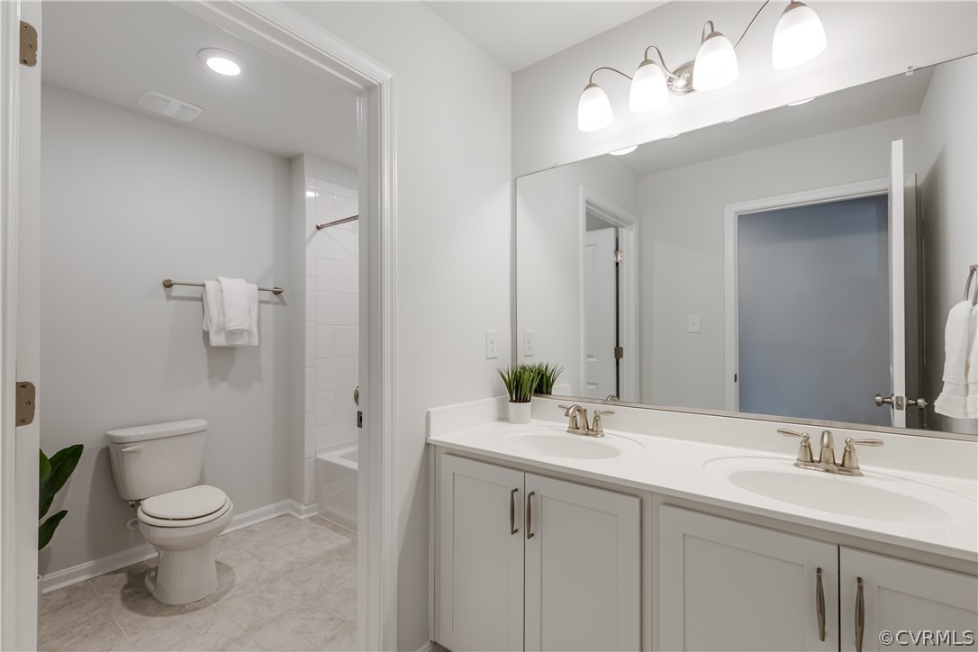 5649 Rohan Place Moseley, VA 23120 - Photo 34 of 48 Upstairs HALL FULL BATH with separate SHOWER ROOM