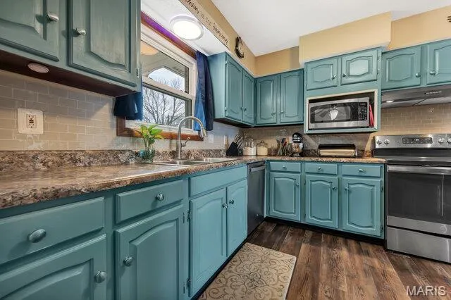 $320,000 | 707 Kent Drive, Wentzville, MO 63385