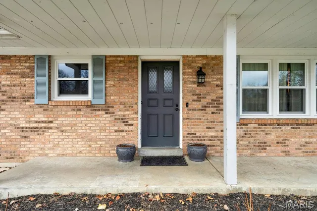 $320,000 | 707 Kent Drive, Wentzville, MO 63385