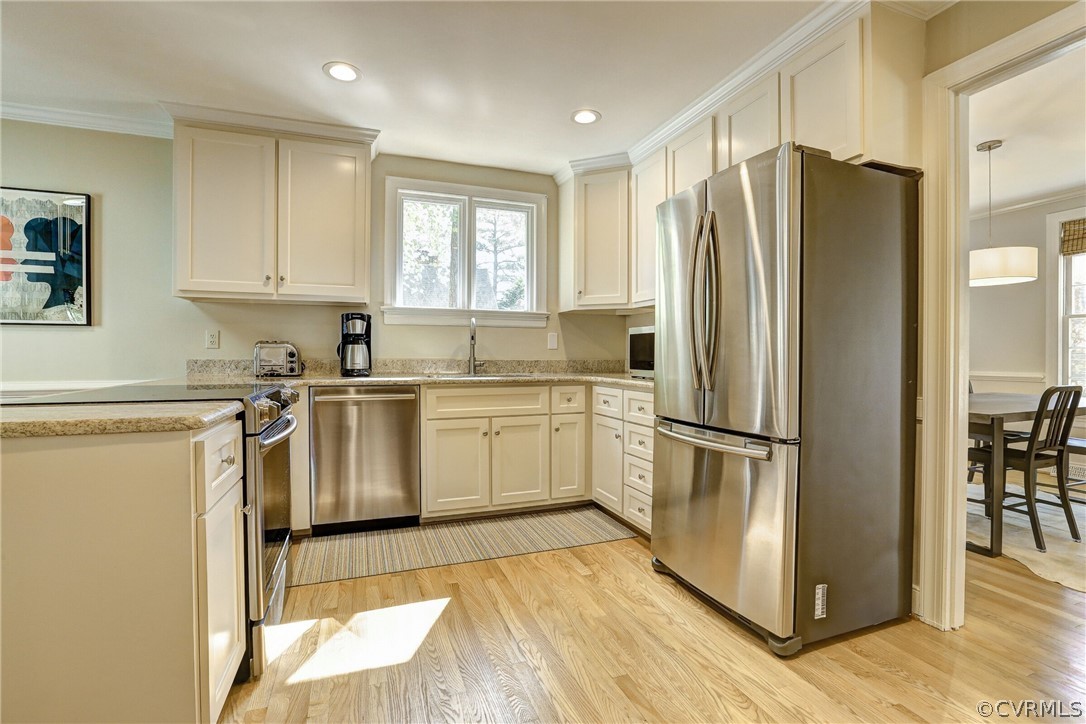 8420 Cherokee Road Richmond, VA 23235 - Photo 9 of 35 Gallery Image 9