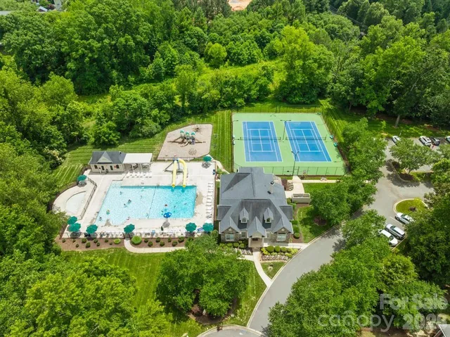 $830,000 | 9514 Hayenridge Court, Huntersville, NC 28078
