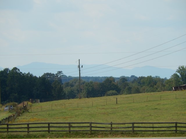 1084 Rabbit Moffitt Road Chesnee, SC 29323 - Photo 8 of 9