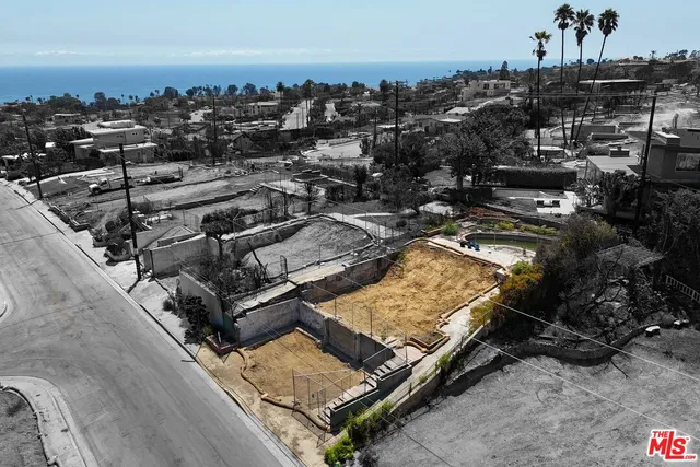 $1,395,000 | 887 Chattanooga Avenue, Pacific Palisades, CA 90272