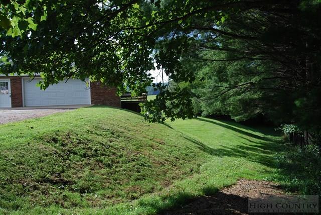 355 Harold Road Sparta, NC 28675 - Photo 29 of 32 Gallery Image 29