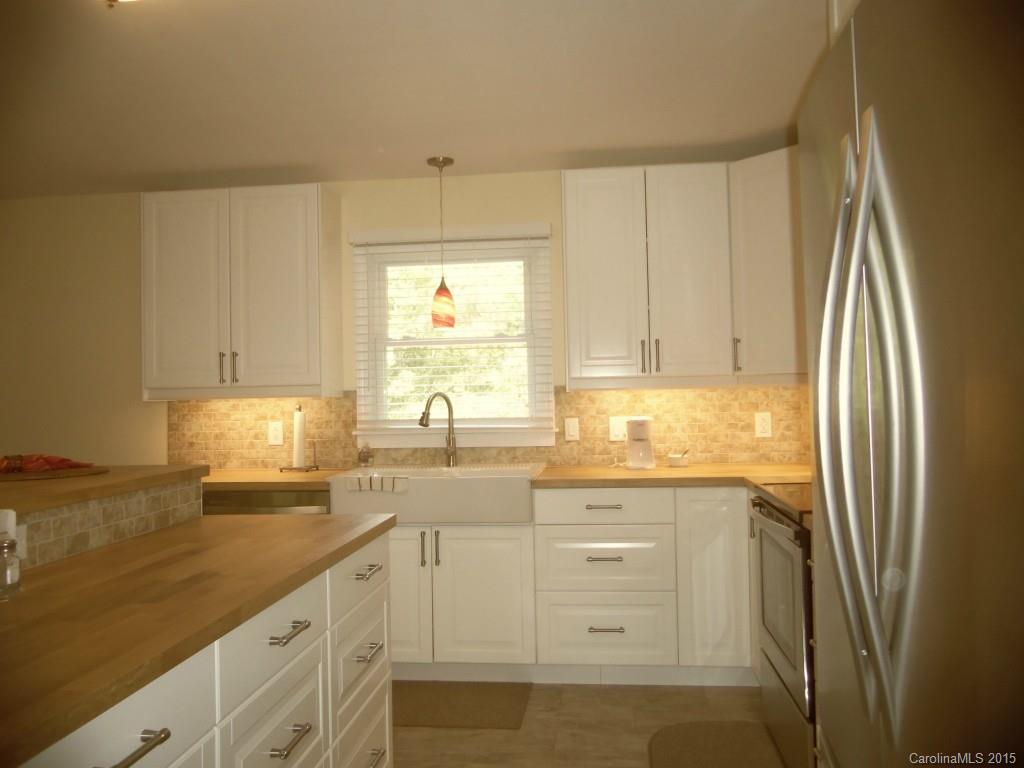 2111 Miranda Road Charlotte, NC 28216 - Photo 11 of 20 Gallery Image 11