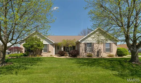 $437,500 | 1354 Presidents Landing Drive, O'Fallon, MO 63366