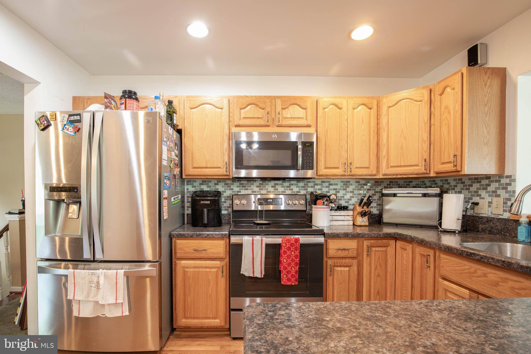 1930 Middleborough Road Baltimore, MD 21221 - Photo 5 of 42