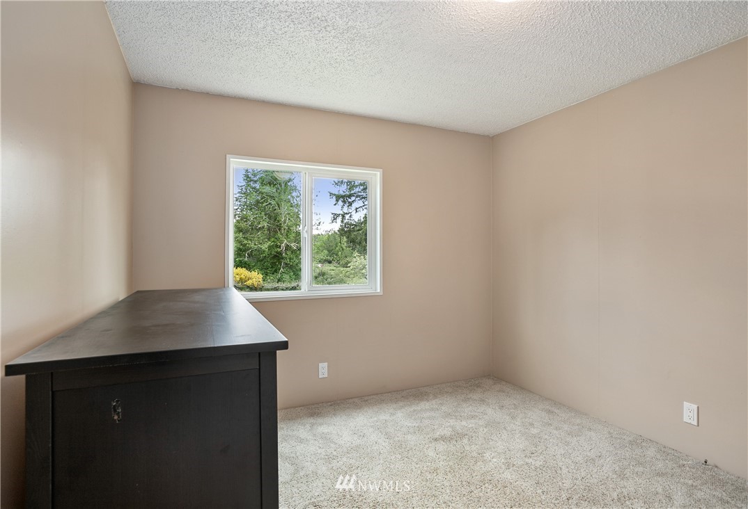 14427 Vantine Road Southeast Tenino, WA 98589 - Photo 14 of 18 Gallery Image 14