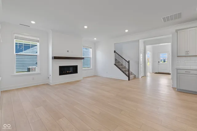 $3,200 | 15480 Postman Road, Fishers, IN 46037