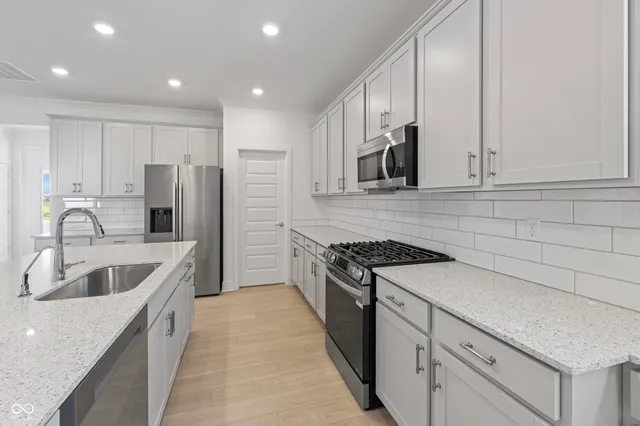 $3,200 | 15480 Postman Road, Fishers, IN 46037