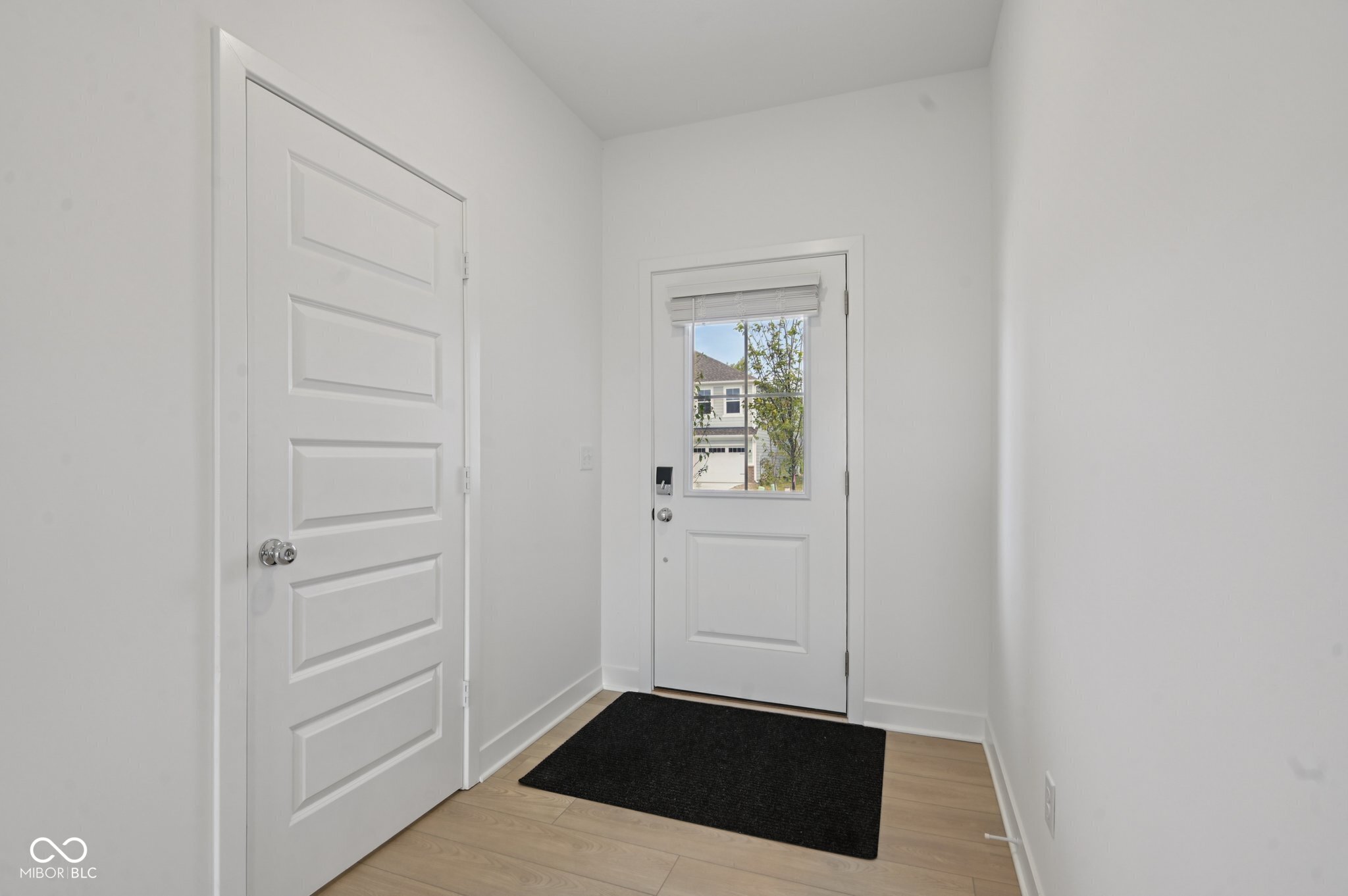 15480 Postman Road Fishers, IN 46037 - Photo 5 of 58