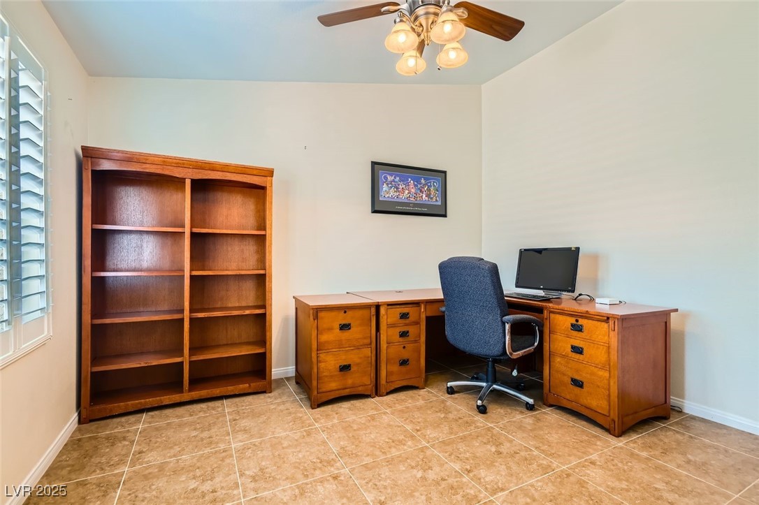 1037 Norellat Road Henderson, NV 89011 - Photo 38 of 53 Gallery Image 38