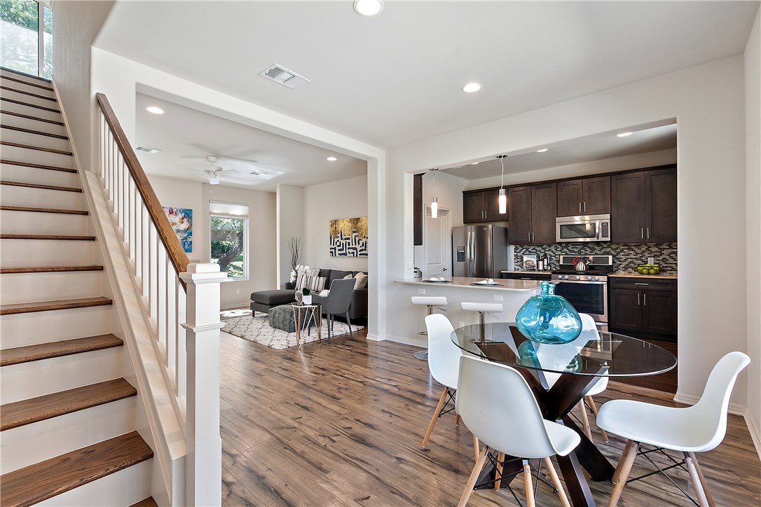 124 Cumberland Road, Unit 203 Austin, TX 78704 - Photo 1 of 1 Gallery Image 1