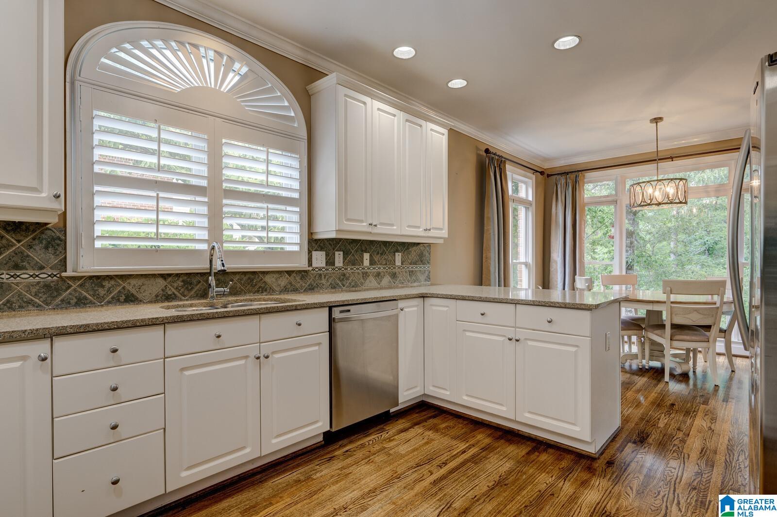 101 Maple Trace Birmingham, AL 35244 - Photo 5 of 39