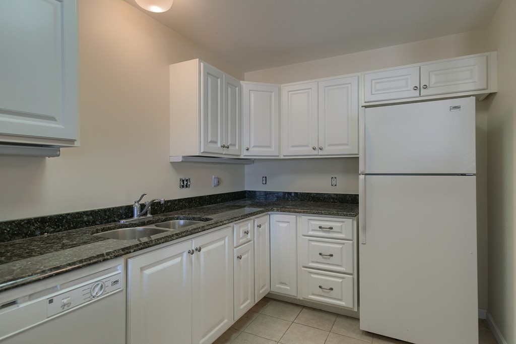 34 Burnham Road, Unit 404 Methuen, MA 01844 - Photo 13 of 21 Gallery Image 13
