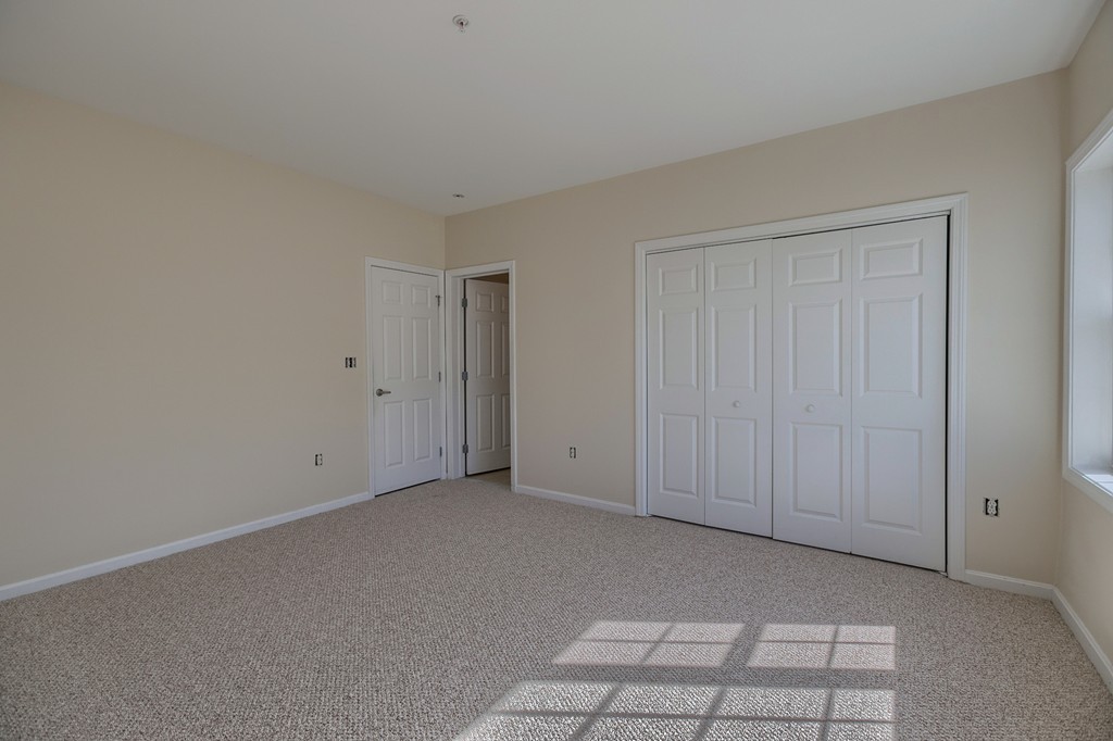 34 Burnham Road, Unit 404 Methuen, MA 01844 - Photo 6 of 21 Gallery Image 6