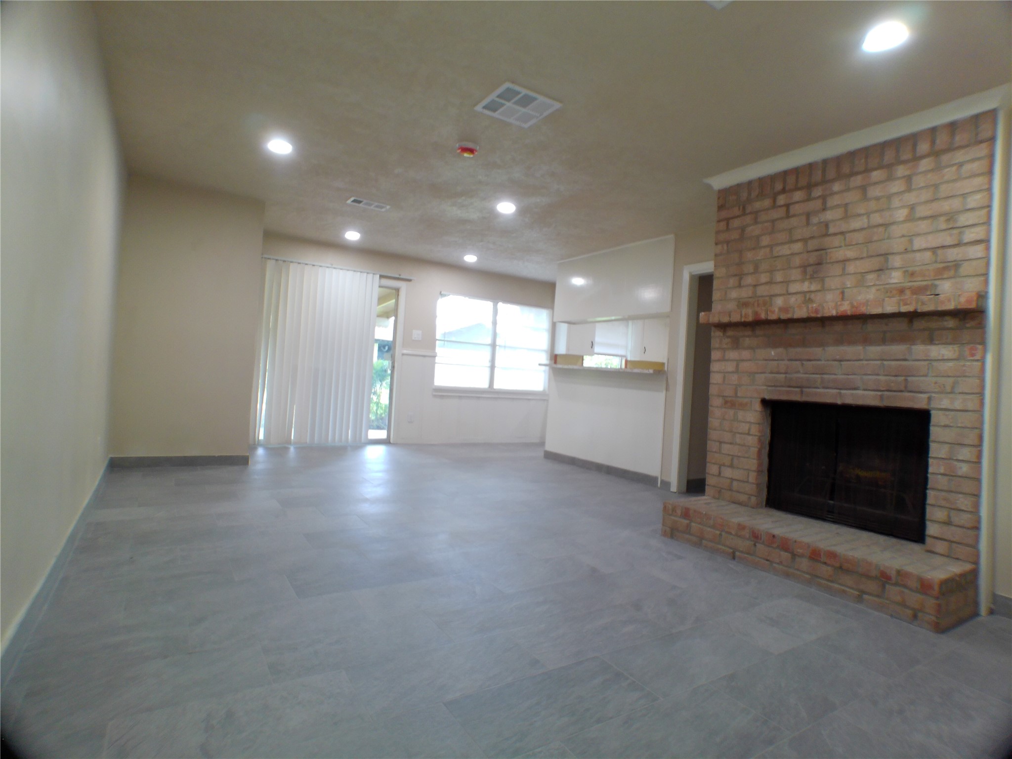 601 Fresa Road Pasadena, TX 77502 - Photo 8 of 32