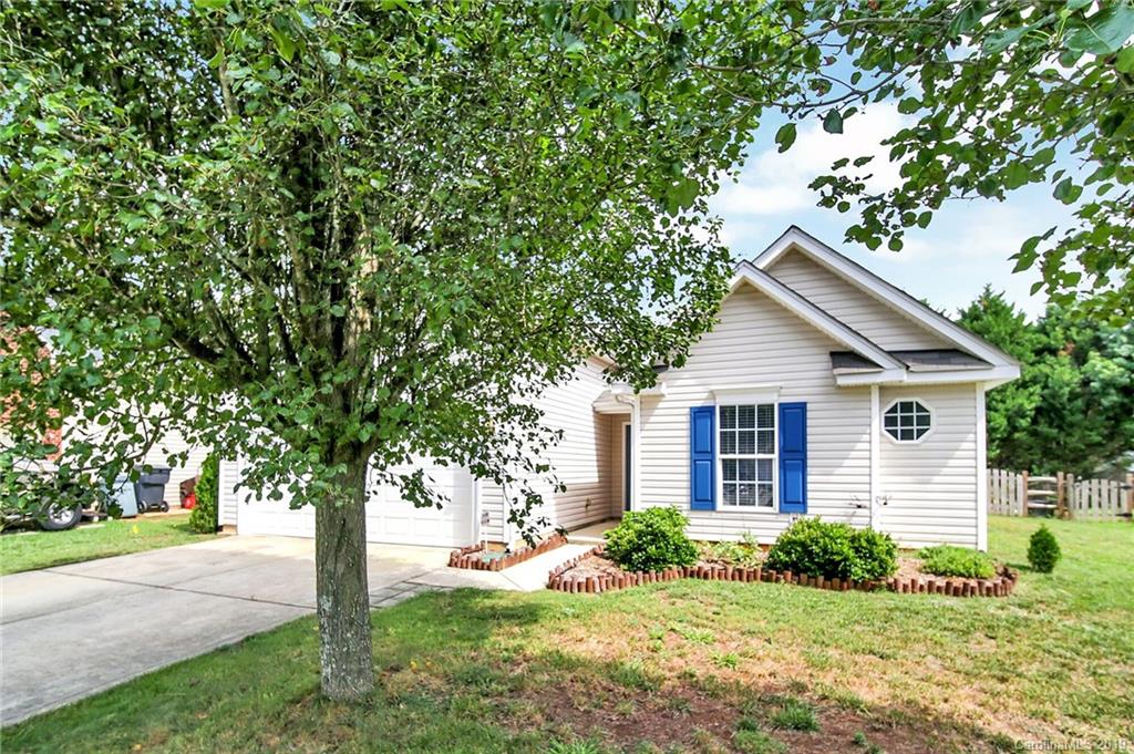 8224 Fox Swamp Road Charlotte, NC 28215 - Photo 1 of 22 Gallery Image 1