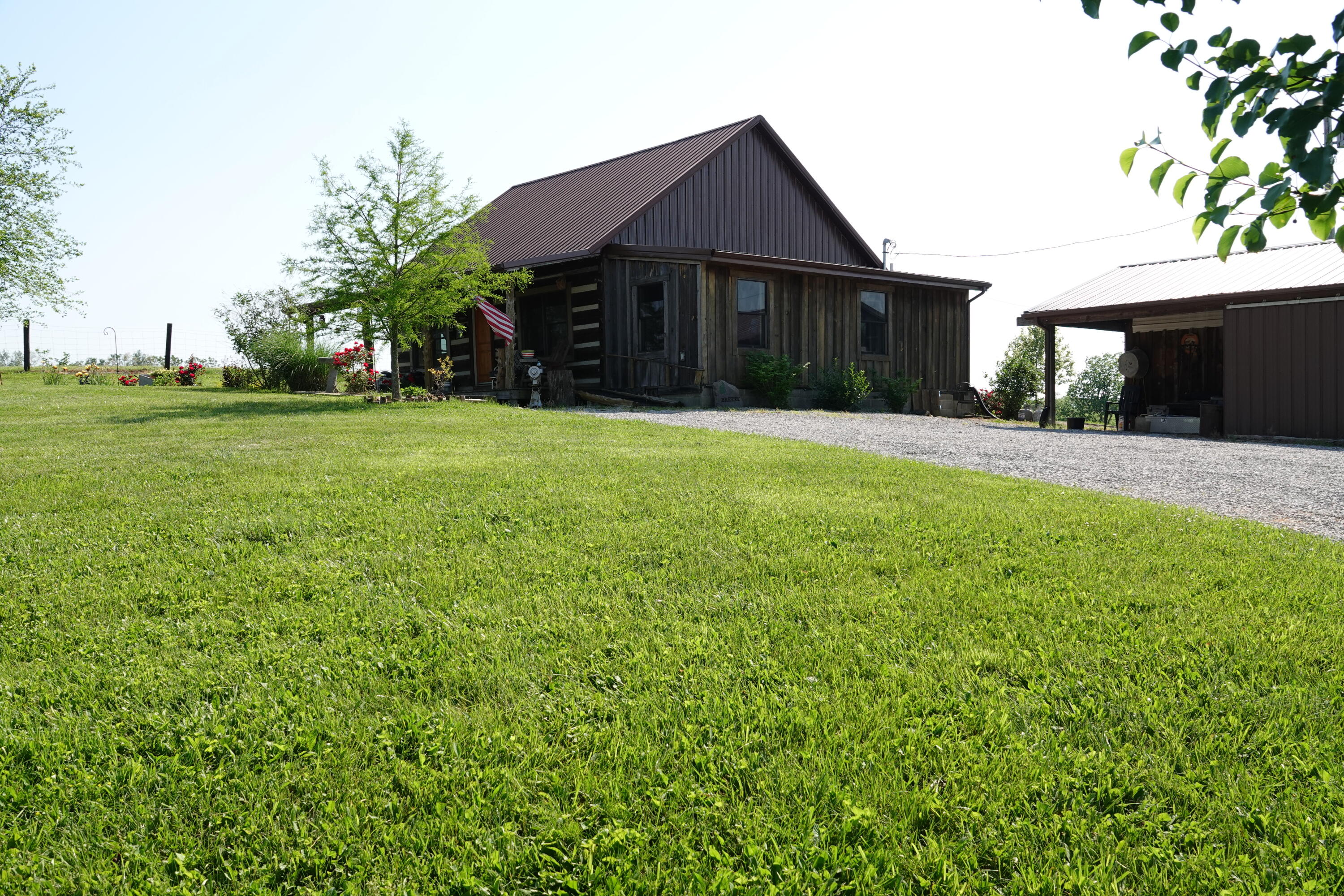 800 College Road Paris, KY 40361 - Photo 2 of 24 DSC00467