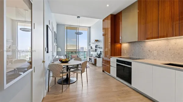 $12,500 | 2655 South Bayshore Drive, Unit 1906, Miami, FL 33133