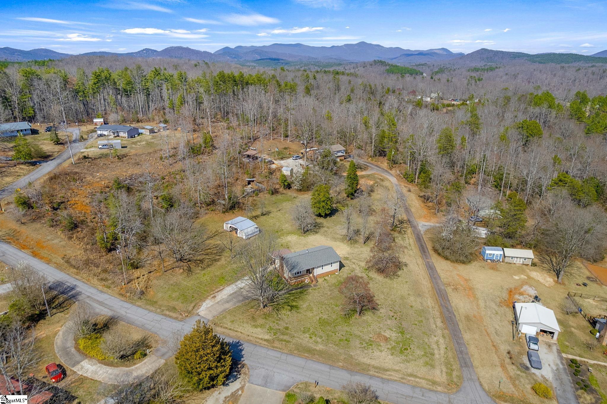 230 Lost Valley Road Pickens, SC 29671 - Photo 33 of 36