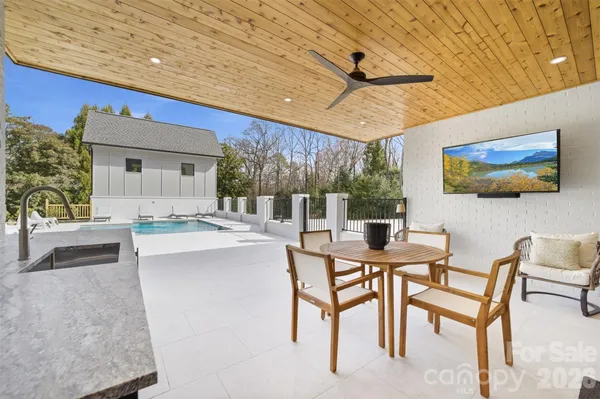 $2,995,000 | 419 South Street, Unit 32, Davidson, NC 28036