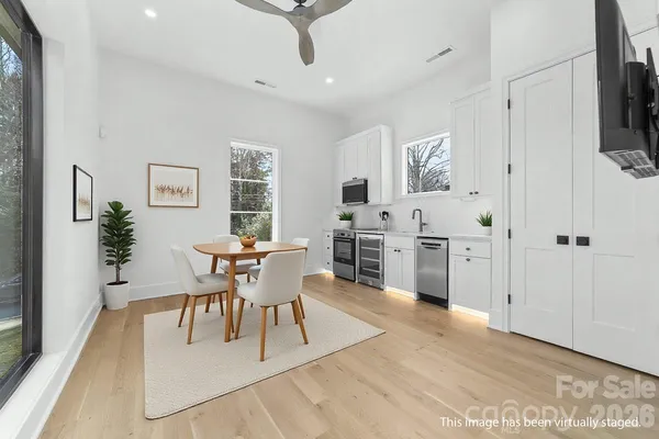 $2,995,000 | 419 South Street, Unit 32, Davidson, NC 28036
