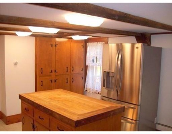 101 Acushnet Road Mattapoisett, MA 02739 - Photo 4 of 18 Gallery Image 4