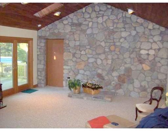 101 Acushnet Road Mattapoisett, MA 02739 - Photo 8 of 18 Gallery Image 8