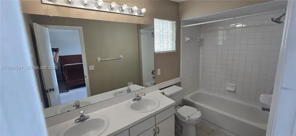 $2,400 | 3234 Brewster Drive, Kissimmee, FL 34743