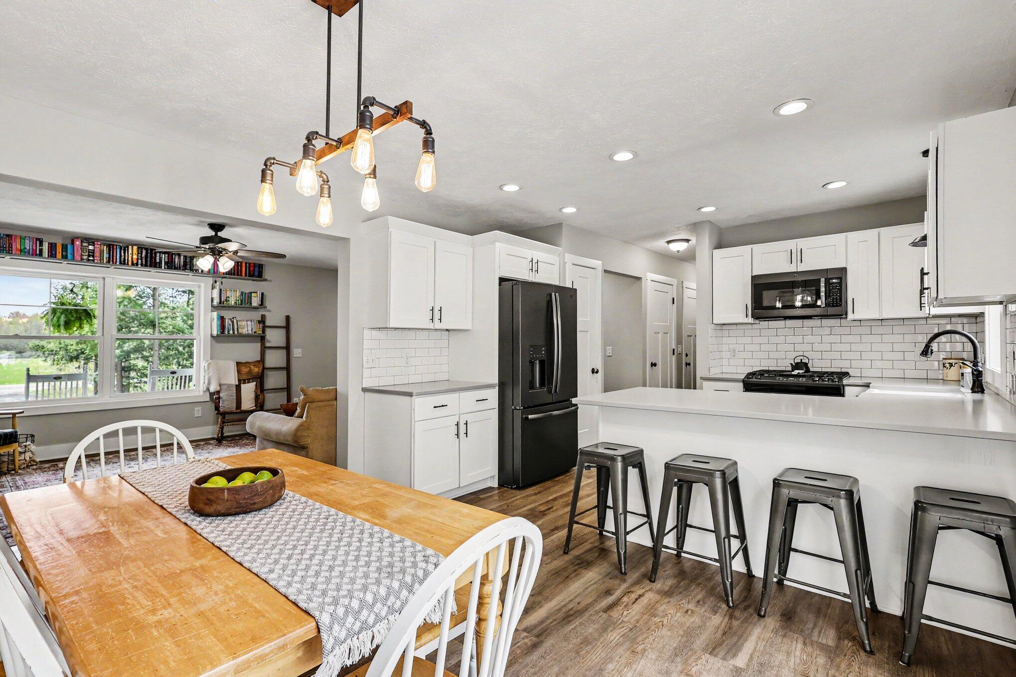 2350 South Sullivan Road Ravenna, MI 49451 - Photo 6 of 18 006_file_3589