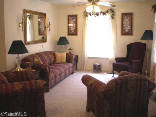 235 Howell Road Lansing, NC 28643 - Photo 8 of 16 Living Room.