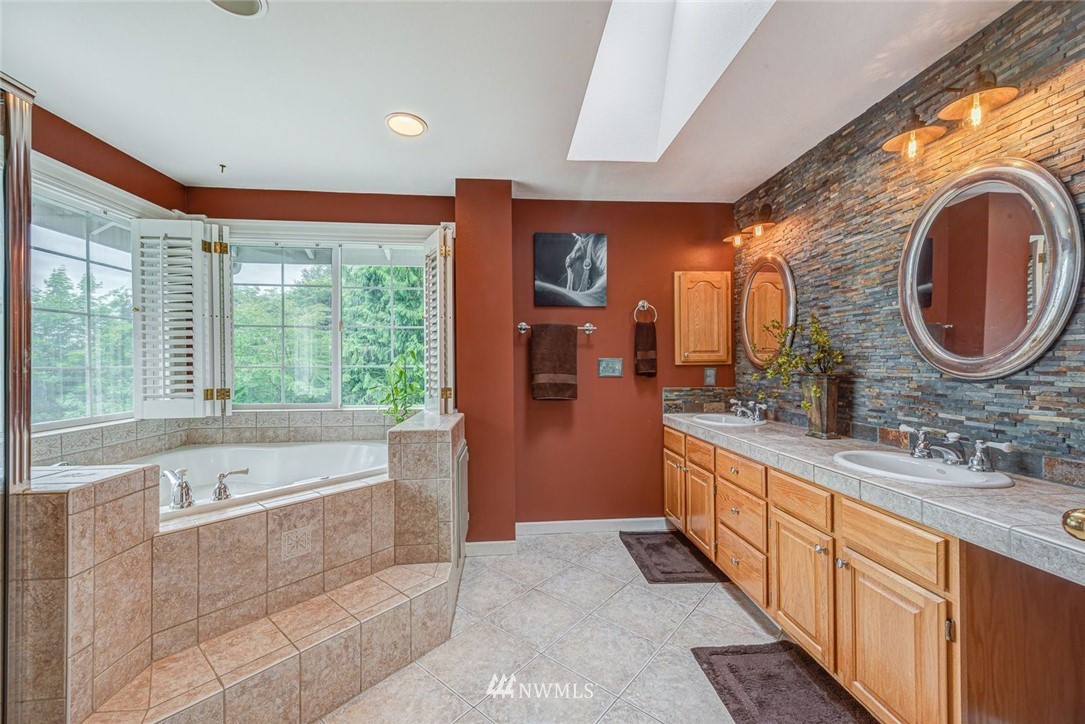 1830 Vernon Road Lake Stevens, WA 98258 - Photo 27 of 37