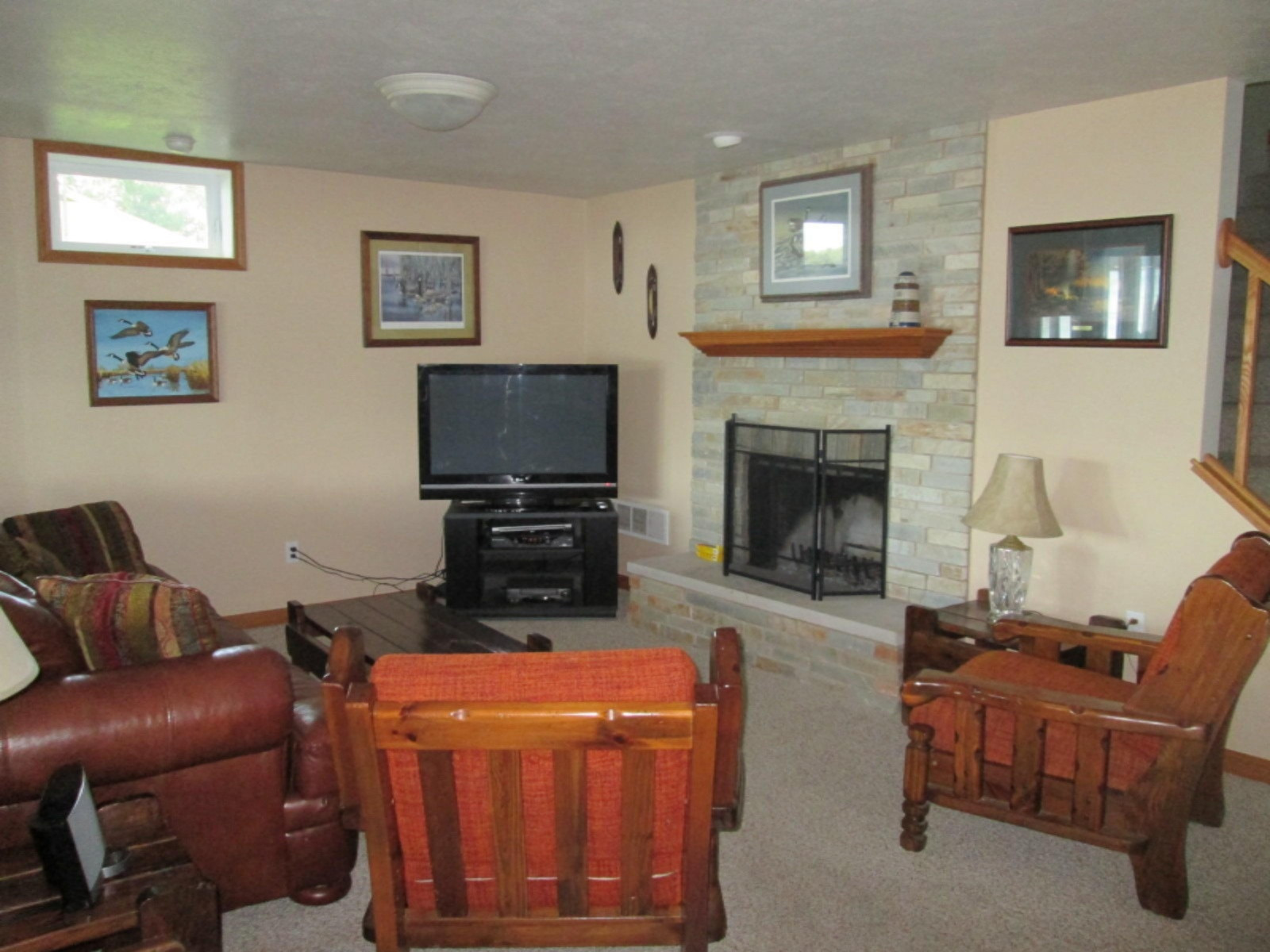58811 Edgewood Drive Three Rivers, MI 49093 - Photo 8 of 34 Living Room
