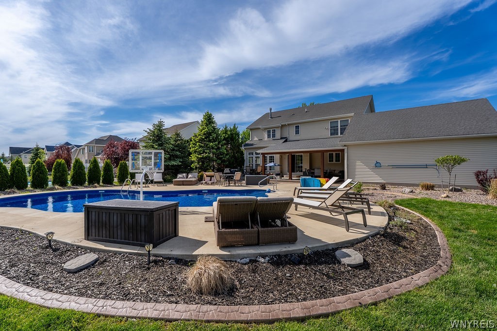3990 Slusaric Road North Tonawanda, NY 14120 - Photo 46 of 50