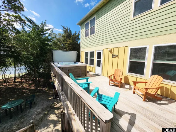 $679,000 | 41693 Pony Pasture Drive, Avon, NC 27915