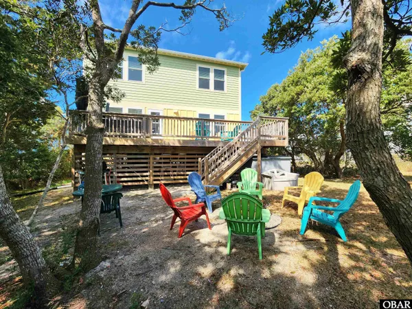 $679,000 | 41693 Pony Pasture Drive, Avon, NC 27915