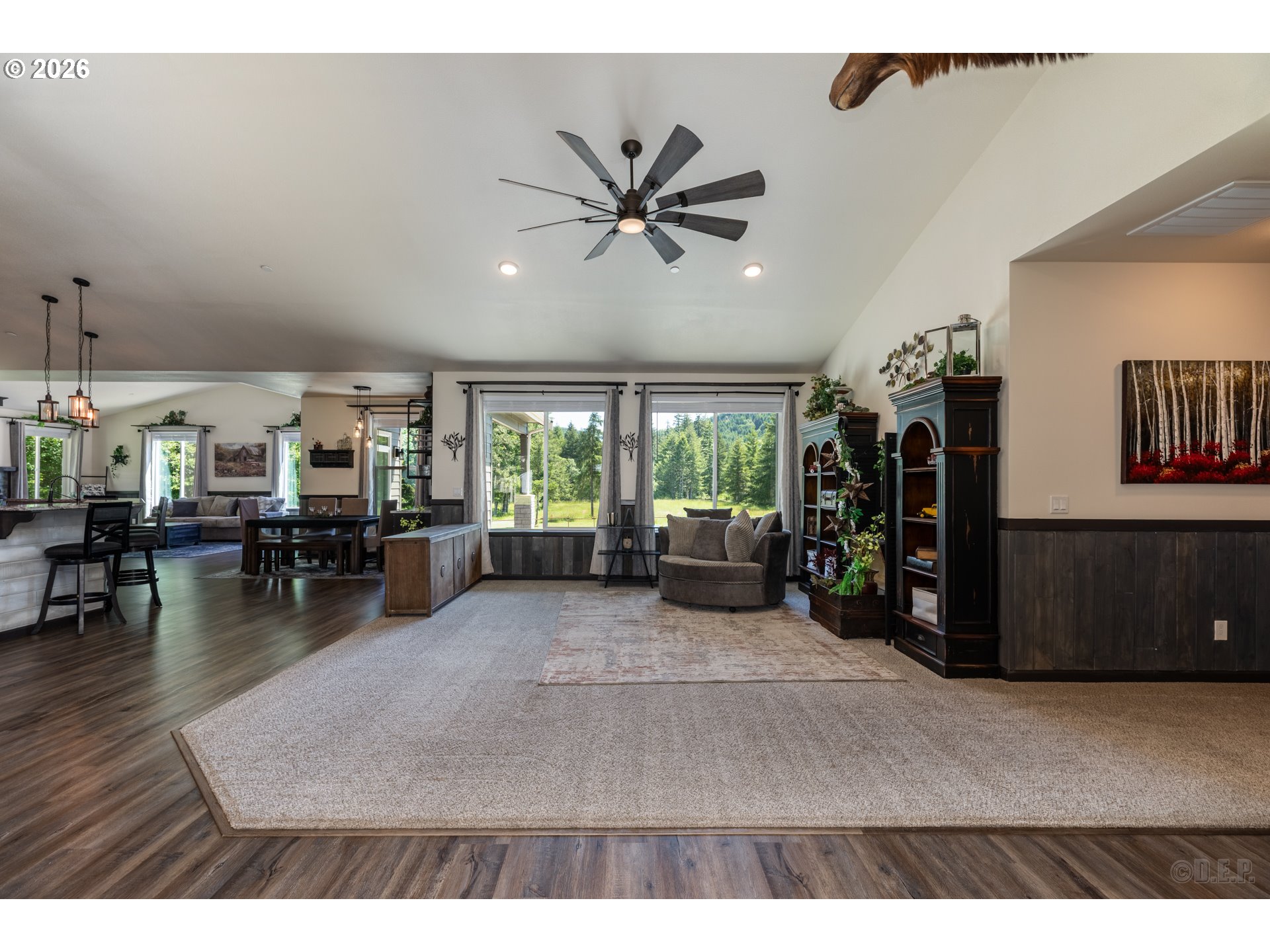 18210 Seigert Road Vernonia, OR 97064 - Photo 6 of 44 Living Room