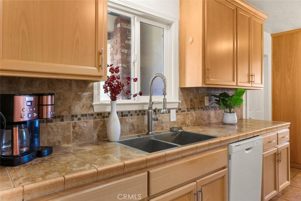 9099 Midway Durham, CA 95938 - Photo 4 of 32