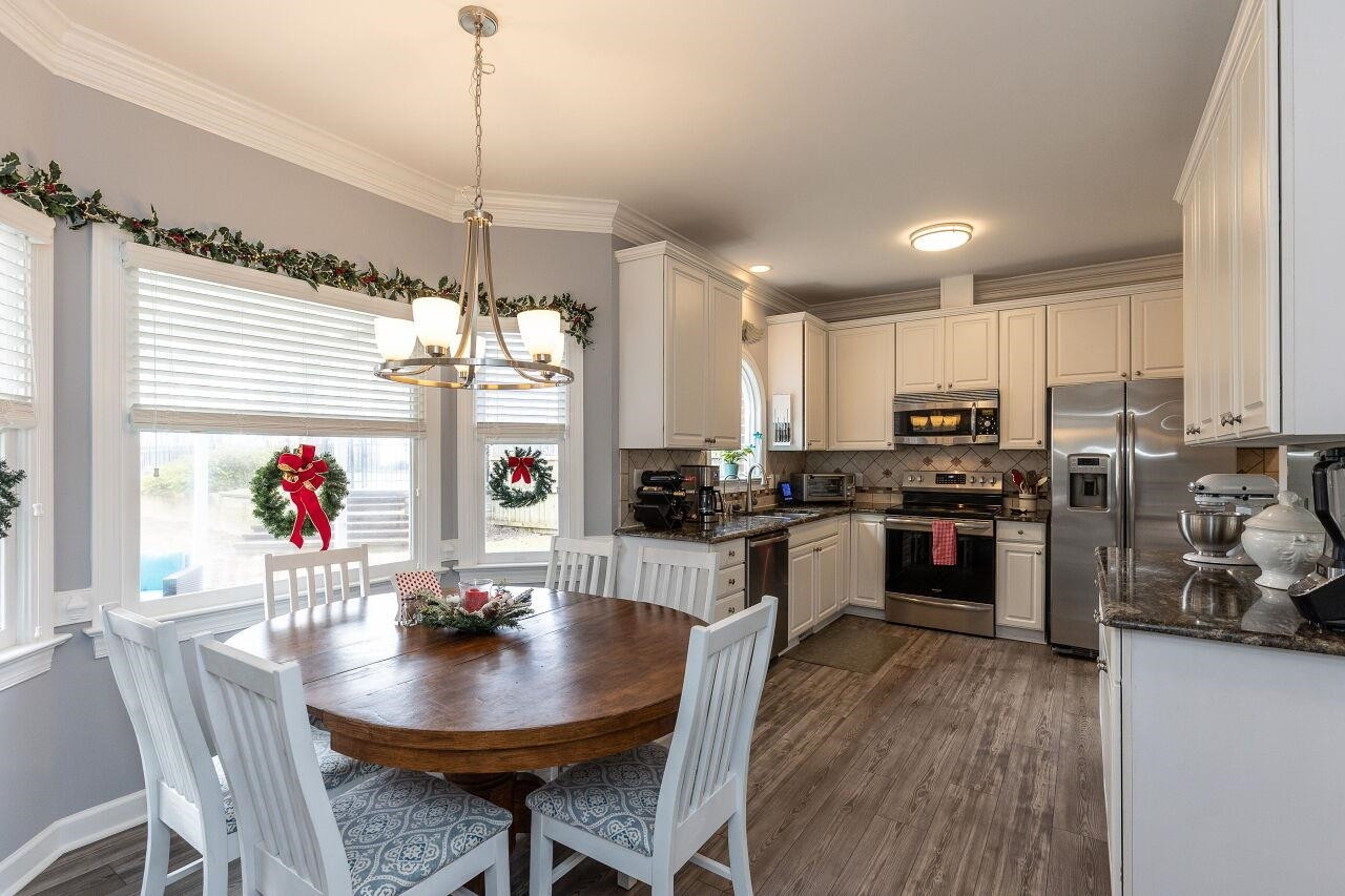 3924 Phlox Road Raleigh, NC 27616 - Photo 11 of 60 Breakfast Nook