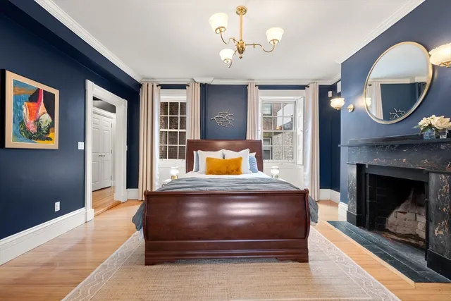 $3,995,000 | 14 Pinckney Street, Boston, MA 02114