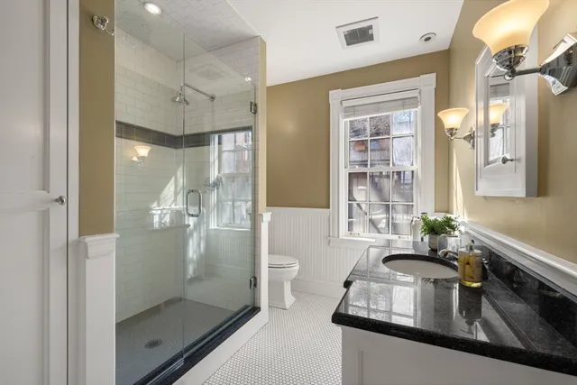 $3,995,000 | 14 Pinckney Street, Boston, MA 02114