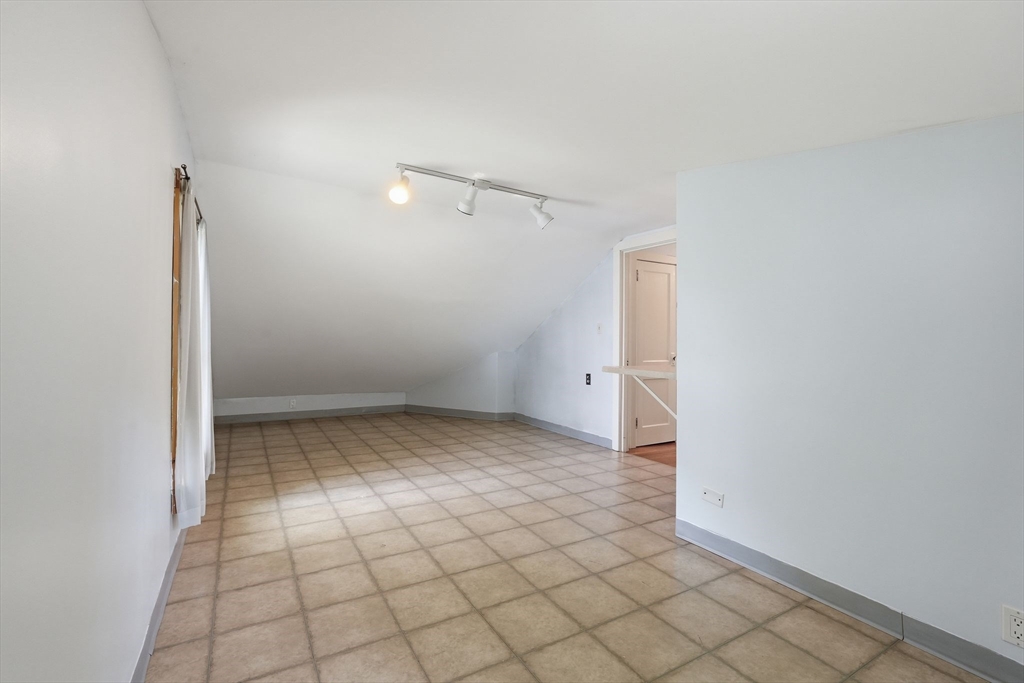 60 Spaulding Street Amherst, MA 01002 - Photo 23 of 42 Gallery Image 23