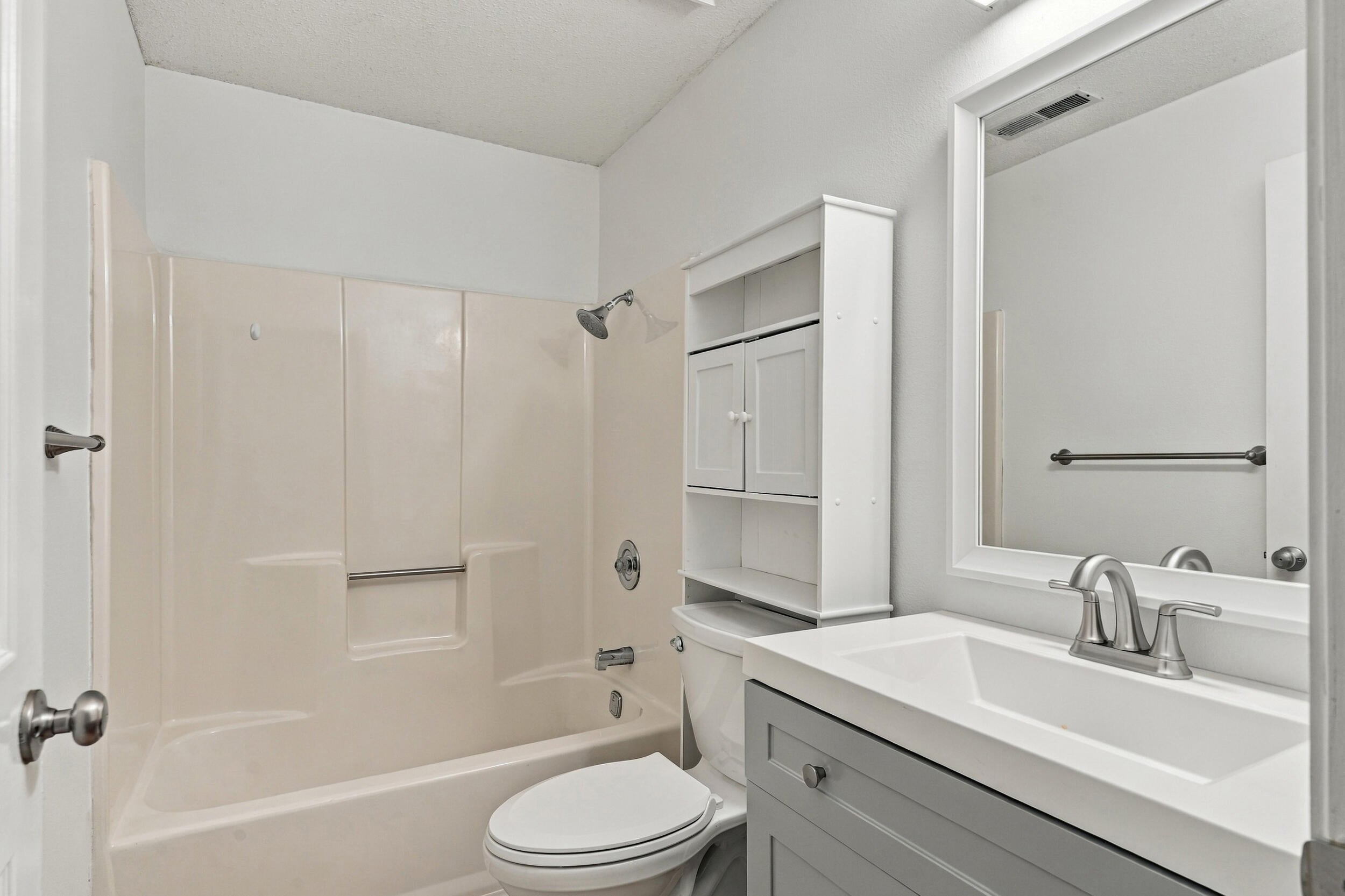 104 East Green Meadows Road, Unit 22 Columbia, MO 65203 - Photo 35 of 59 Gallery Image 35