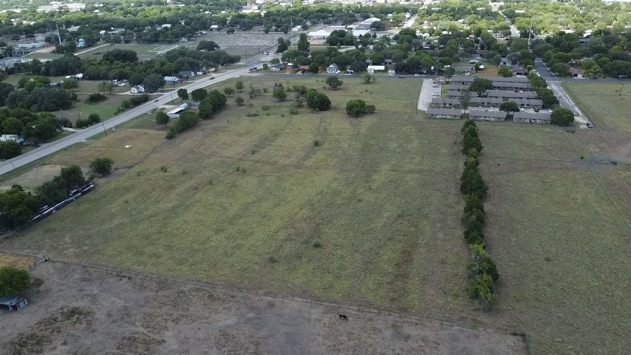 0 Highway 77 Schulenburg, TX 78956 - Photo 7 of 11 a view of a dry yard