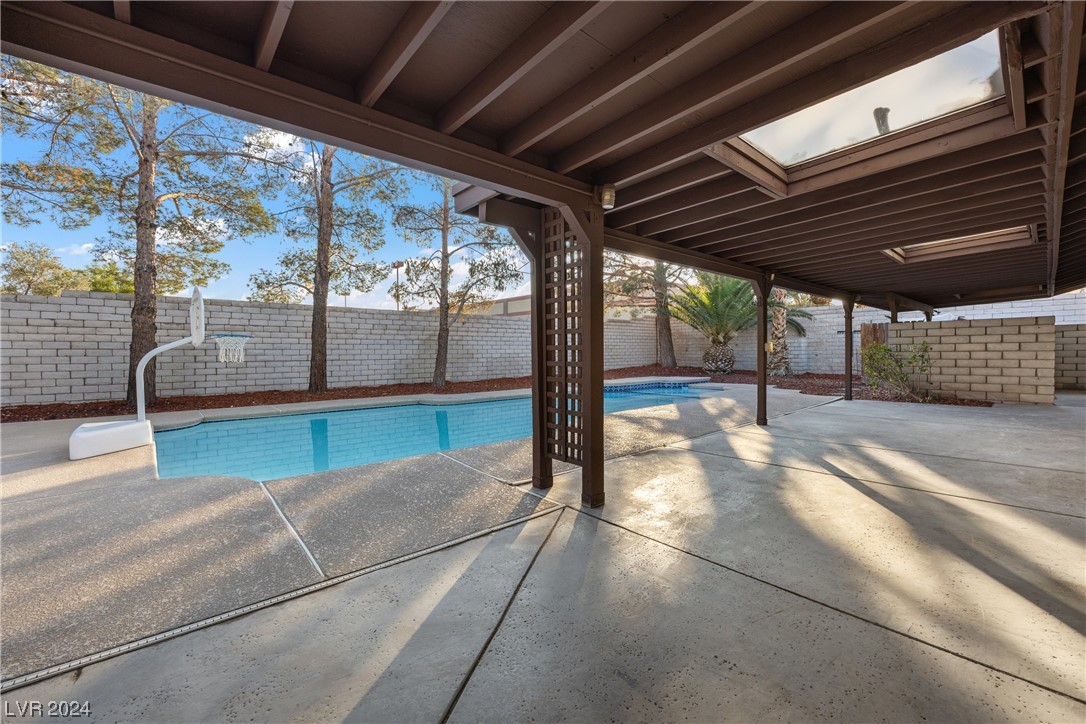 6783 Baile Road Las Vegas, NV 89146 - Photo 40 of 49 Gallery Image 40
